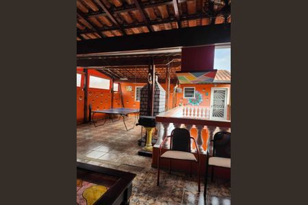 Casa para alugar com 3 quartos, 248m² em Vila Silveira, Guarulhos