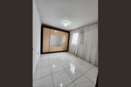 Casa para alugar com 3 quartos, 248m² em Vila Silveira, Guarulhos