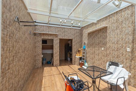 Casa de Condomínio à venda com 2 quartos, 80m² em Rio Branco, Canoas