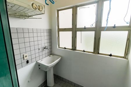 Apartamento para alugar com 143m², 3 quartos e 2 vagasÁrea de Serviço