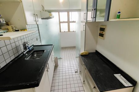 Apartamento para alugar com 143m², 3 quartos e 2 vagasCozinha - Armários