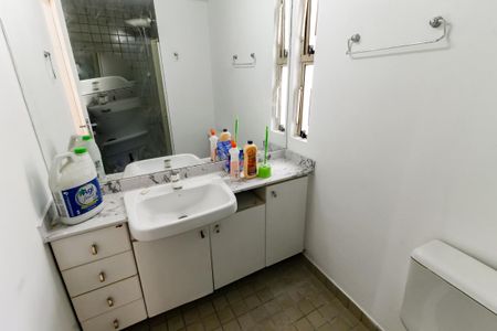 Apartamento para alugar com 143m², 3 quartos e 2 vagasBanheiro