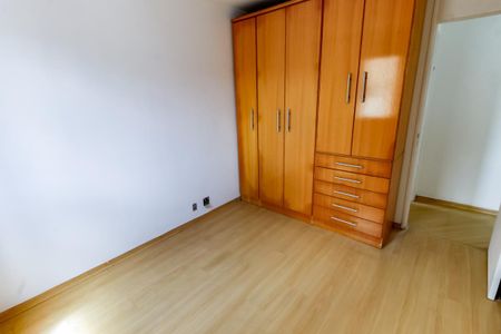 Apartamento para alugar com 143m², 3 quartos e 2 vagasQuarto 2 - Armários