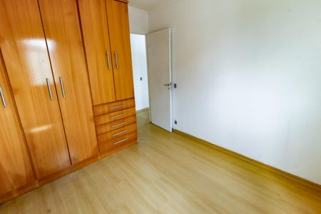 Apartamento para alugar com 143m², 3 quartos e 2 vagasQuarto 2