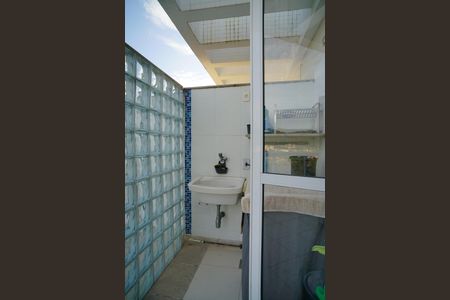 Apartamento à venda com 200m², 3 quartos e 3 vagas Apartamento à venda com 200m², 3 quartos e 3 vagasÁrea de Serviço