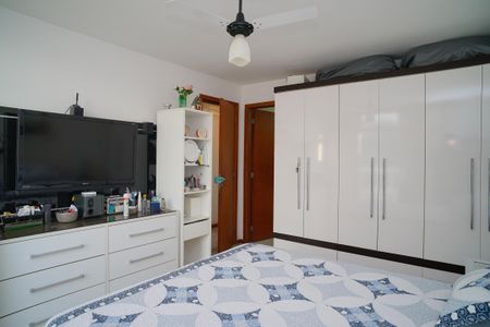 Apartamento à venda com 200m², 3 quartos e 3 vagas Apartamento à venda com 200m², 3 quartos e 3 vagasQuarto 3