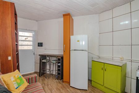 Casa de condomínio para alugar com 35m², 1 quarto e sem vaga Casa de condomínio para alugar com 35m², 1 quarto e sem vagaSala/Cozinha