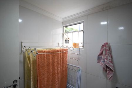 Banheiro de apartamento para alugar com 3 quartos, 64m² em Tucuruvi, São Paulo