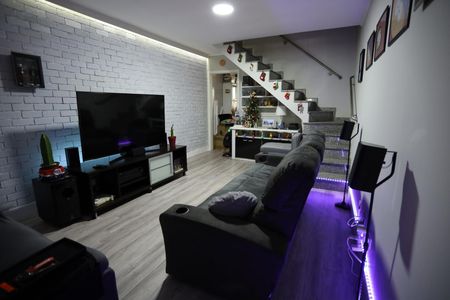 Casa à venda com 3 quartos, 123m² em Vila Santa Clara, São Paulo