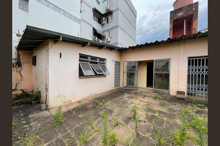Casa à venda com 180m², 3 quartos e 3 vagasÁrea externa