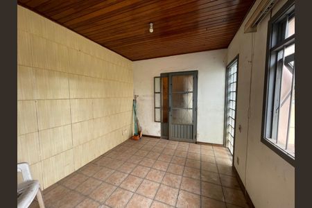 Casa à venda com 180m², 3 quartos e 3 vagasSuíte 1