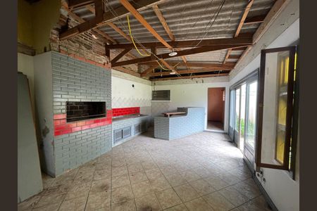 Casa à venda com 180m², 3 quartos e 3 vagasÁrea comum - Churrasqueira