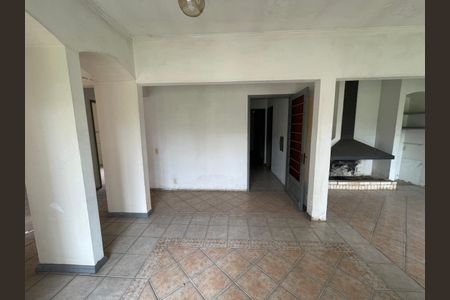 Casa à venda com 180m², 3 quartos e 3 vagasSala TV