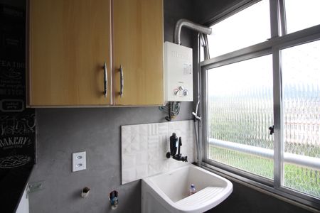 Apartamento à venda com 74m², 3 quartos e 1 vagaÁrea de Serviço