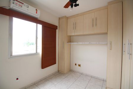 Apartamento à venda com 74m², 3 quartos e 1 vagaQuarto 2