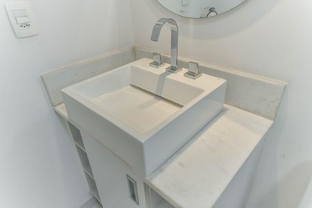 Apartamento para alugar com 67m², 2 quartos e 2 vagas Apartamento para alugar com 67m², 2 quartos e 2 vagasBanheiro Social