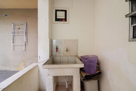 Casa à venda com 290m², 10 quartos e 4 vagasCasa 2 - Lavanderia