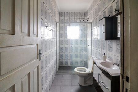 Casa à venda com 290m², 10 quartos e 4 vagasCasa 2 - Banheiro 1