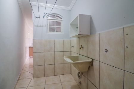 Casa à venda com 290m², 10 quartos e 4 vagasCasa 1 - Lavanderia