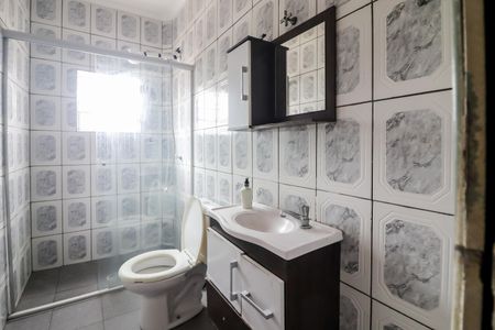 Casa à venda com 290m², 10 quartos e 4 vagasCasa 2 - Banheiro 1