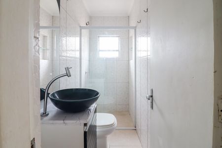 Casa 1 - Banheiro de casa à venda com 8 quartos, 290m² em Jaguaré, São Paulo