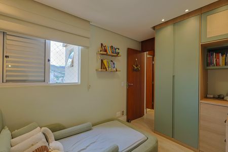 Apartamento à venda com 85m², 3 quartos e 2 vagas Apartamento à venda com 85m², 3 quartos e 2 vagasQuarto 2