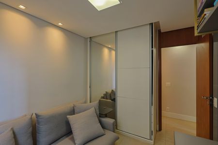 Apartamento à venda com 85m², 3 quartos e 2 vagas Apartamento à venda com 85m², 3 quartos e 2 vagasQuarto 1