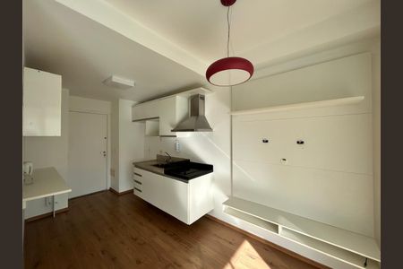 Sala  de kitnet/studio para alugar com 1 quarto, 36m² em Brooklin, São Paulo