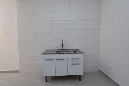 Sala e Cozinha de casa para alugar com 2 quartos, 110m² em Vila Industrial, São Paulo