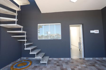 Casa para alugar com 110m², 2 quartos e 1 vagaEntrada