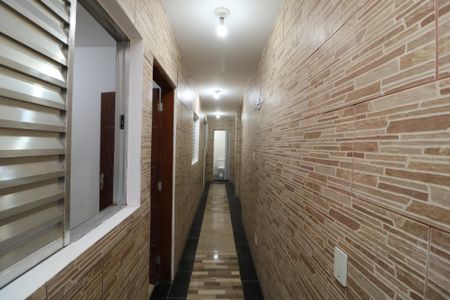 Casa para alugar com 100m², 2 quartos e 1 vagaCorredor