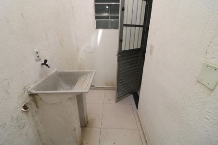 Casa para alugar com 100m², 2 quartos e 1 vagaÁrea de Serviço
