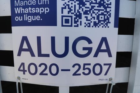 Casa para alugar com 100m², 2 quartos e 1 vagaFachada