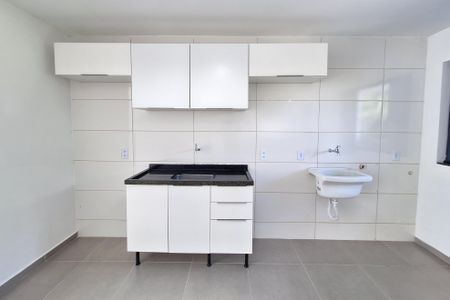 Cozinha de apartamento para alugar com 1 quarto, 50m² em Parque Equitativa, Duque de Caxias