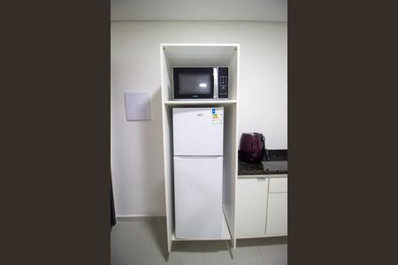 Cozinha  de kitnet/studio para alugar com 1 quarto, 30m² em Vila Trujillo, Sorocaba