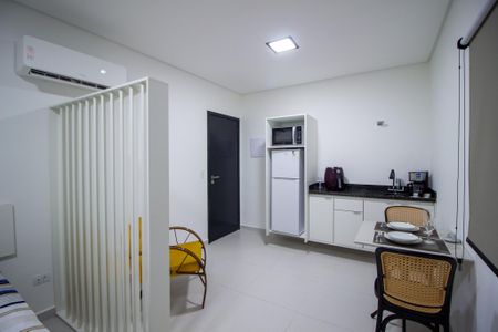 Sala de kitnet/studio para alugar com 1 quarto, 30m² em Vila Trujillo, Sorocaba