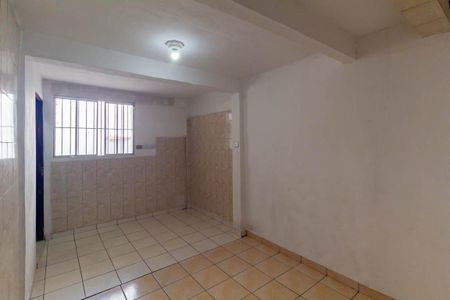 Sala de casa para alugar com 2 quartos, 70m² em São Lucas, São Paulo