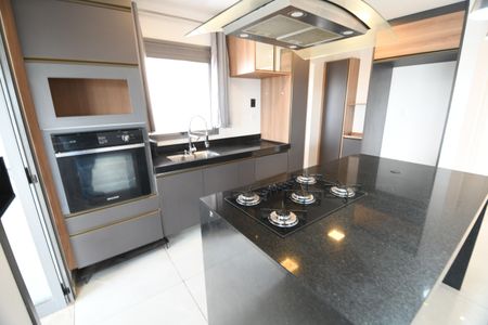 Apartamento para alugar com 107m², 3 quartos e 2 vagasCozinha