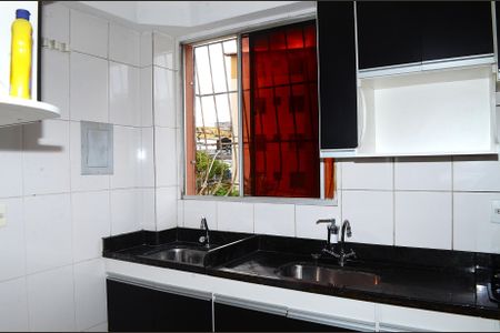 Apartamento à venda com 45m², 2 quartos e 1 vagaCozinha