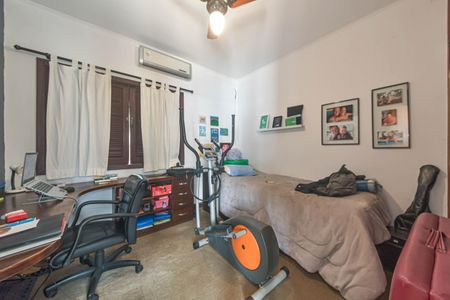 Casa à venda com 300m², 4 quartos e 4 vagasQuarto 1