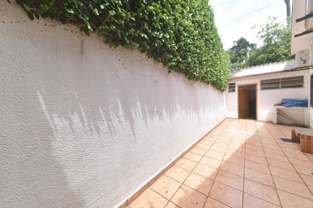 Casa à venda com 300m², 4 quartos e 4 vagasQuintal