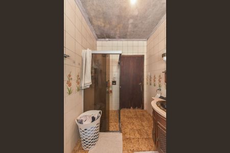 Casa à venda com 300m², 4 quartos e 4 vagasBanheiro da Suíte