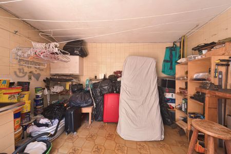 Casa à venda com 300m², 4 quartos e 4 vagasÁrea de Serviço