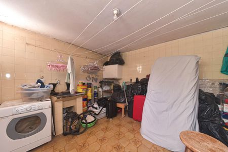 Casa à venda com 300m², 4 quartos e 4 vagasÁrea de Serviço