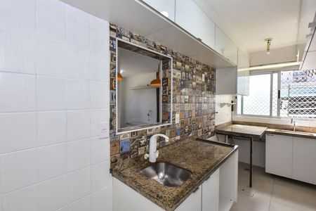 Apartamento à venda com 49m², 2 quartos e 1 vagaCozinha