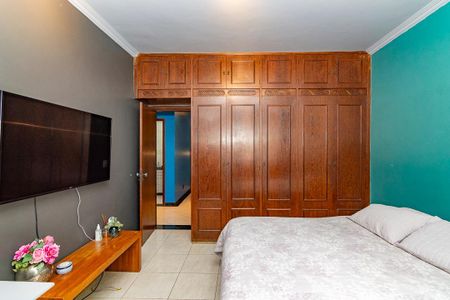 Casa à venda com 194m², 3 quartos e 1 vagaQuarto 