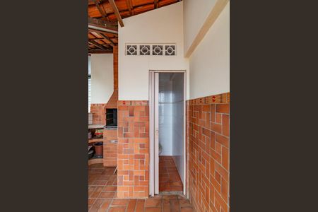 Casa à venda com 194m², 3 quartos e 1 vagaLavabo