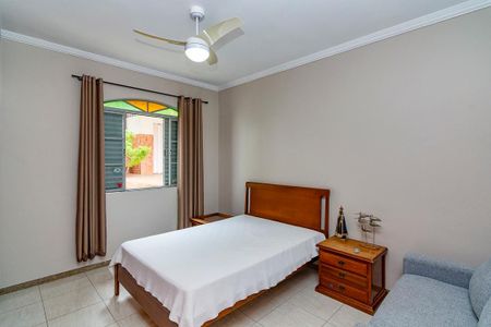 Casa à venda com 194m², 3 quartos e 1 vagaSuíte