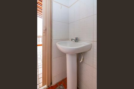 Casa à venda com 194m², 3 quartos e 1 vagaBanheiro de Serviço