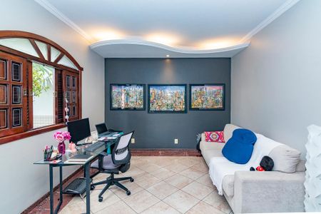 Casa à venda com 194m², 3 quartos e 1 vagaSala 1